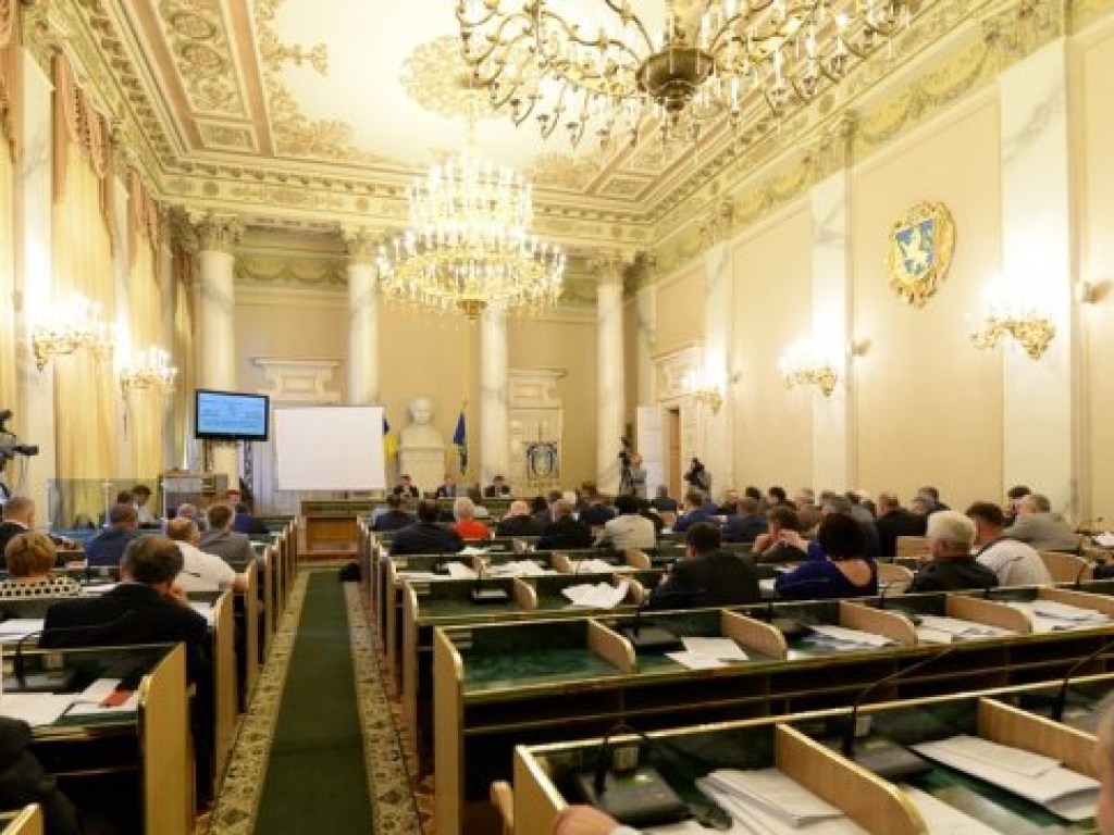 Львовский областной совет запретил публичное использование произведений на русском языке