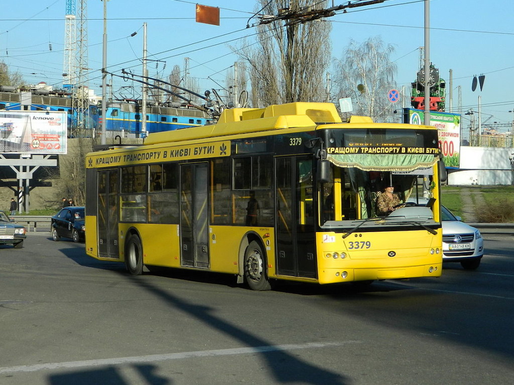В Киеве льготникам разрешат ездить бесплатно только раз в день