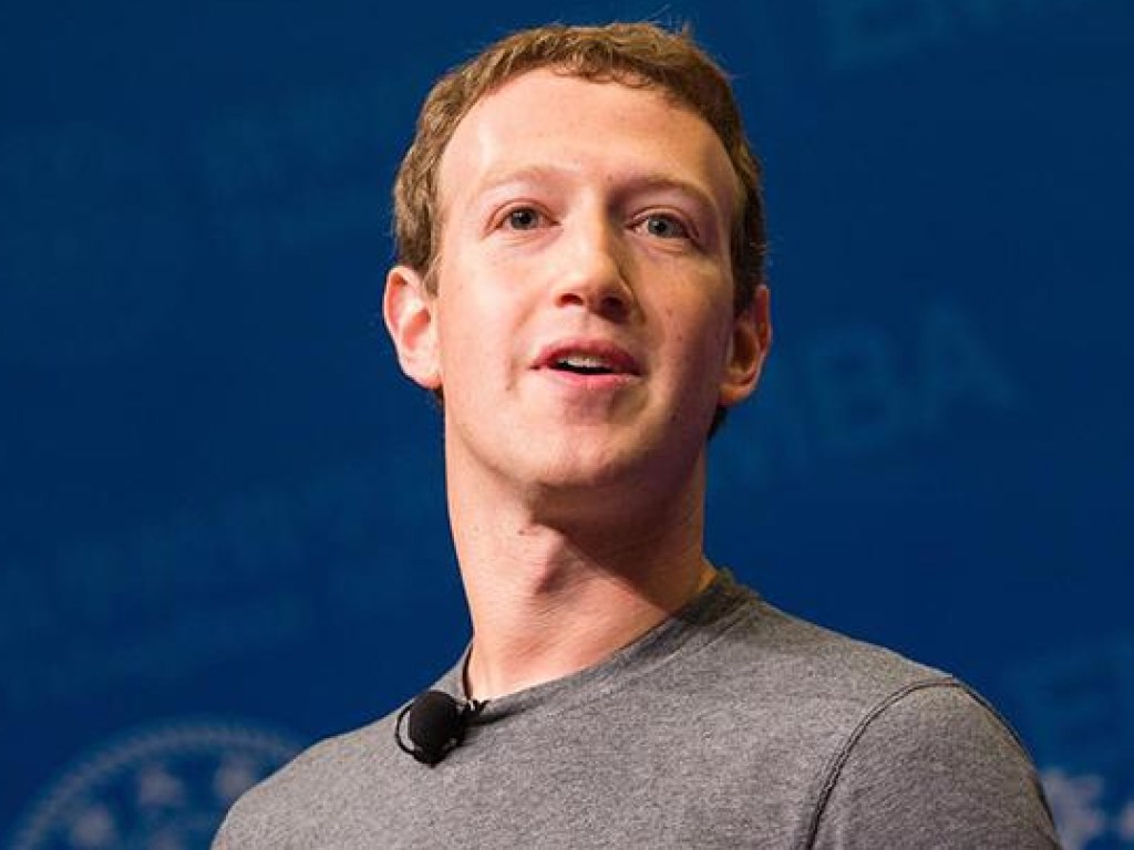 ЕС угрожает Facebook санкциями из-за защиты персональных данных
