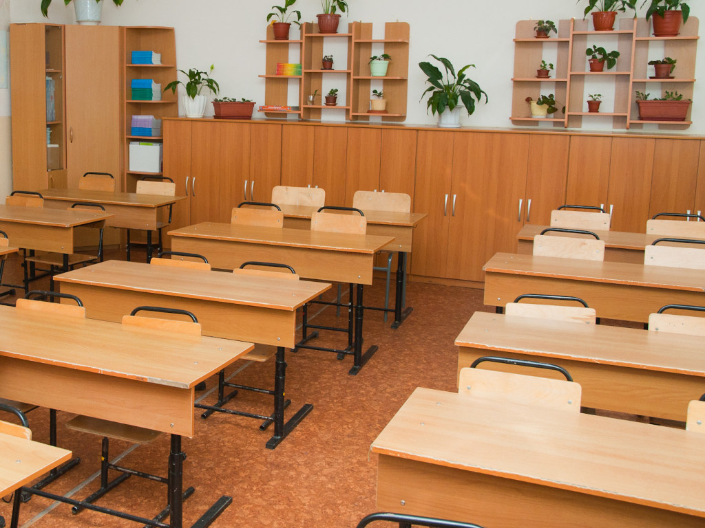 Окончила ВУЗ в ОРДЛО: В Луганской области уволили учительницу с фальшивым дипломом