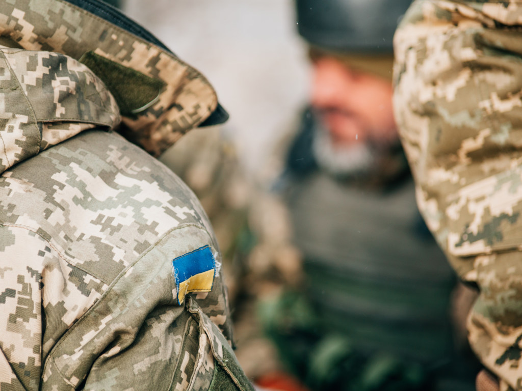 За сутки позиции ВСУ на Донбассе обстреляли 24 раза, один украинский военный ранен