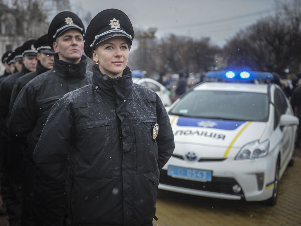 В 2019 году полицейские будут получать более 9 тысяч гривен в месяц &#8212; Минфин