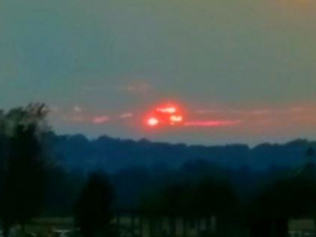 Отражение Солнца или реально Нибиру: второе светило напугало жителей Огайо (ВИДЕО)