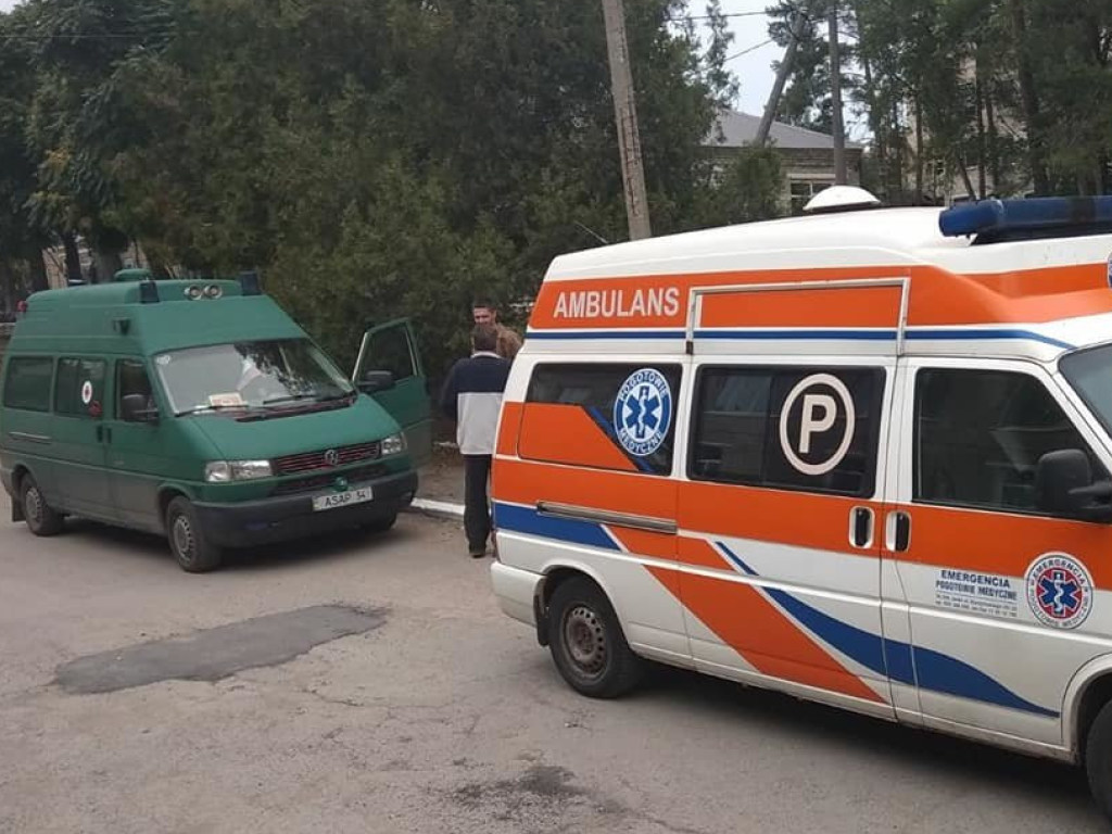В больнице Волновахи скончалась женщина, которую сбил автомобиль полиции (ВИДЕО)