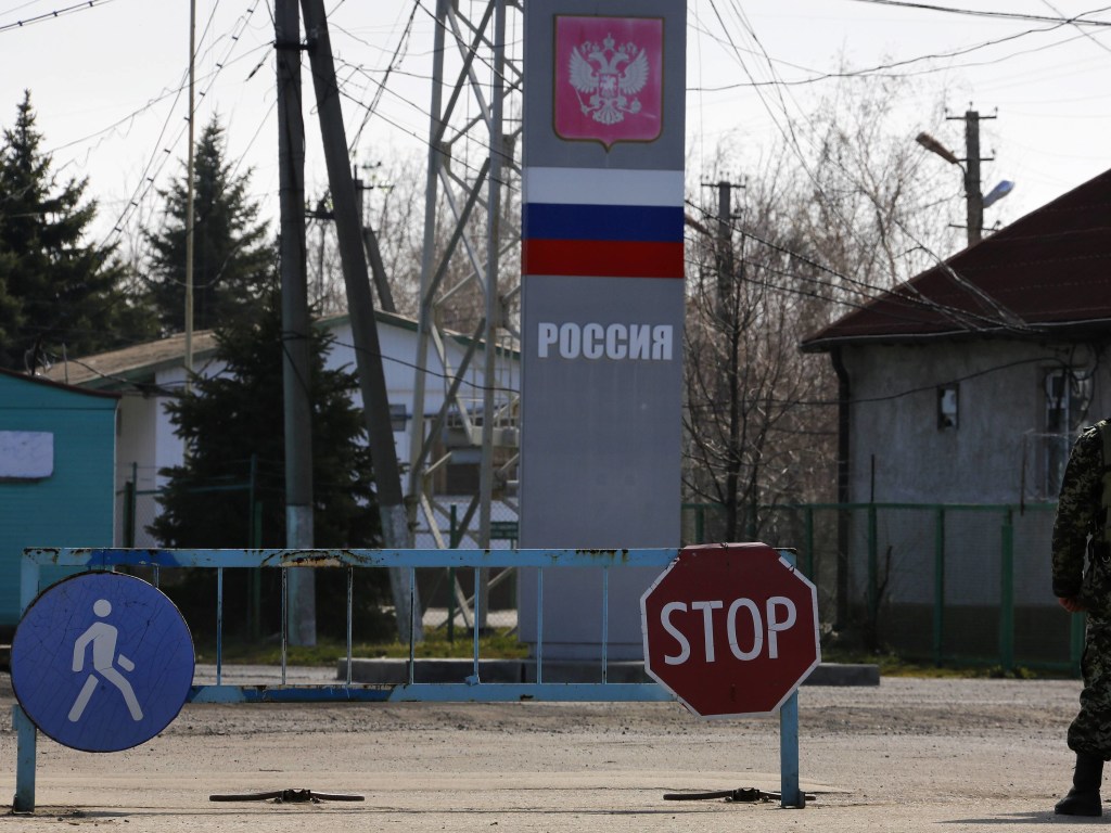 В Крыму российские пограничники задержали жителя Измаила
