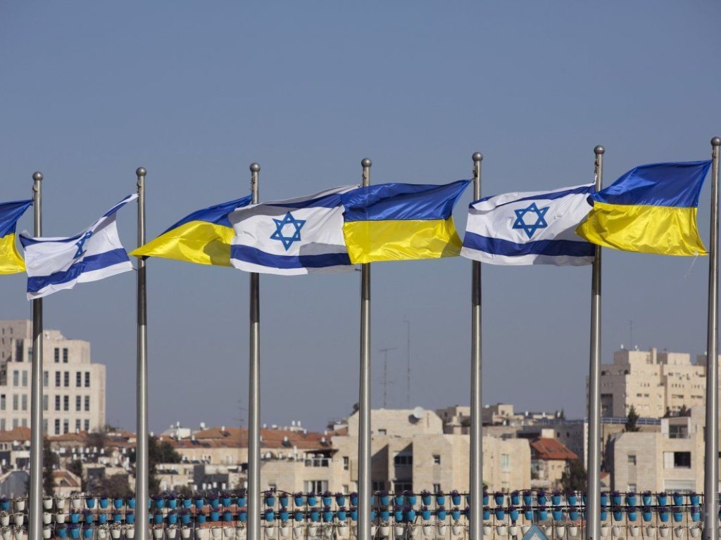 Политолог предостерег о негативных последствиях переноса посольства Украины из Тель-Авива в Иерусалим