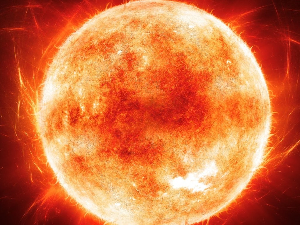 Американка засняла НЛО, которое пожирало энергию Солнца (ВИДЕО)