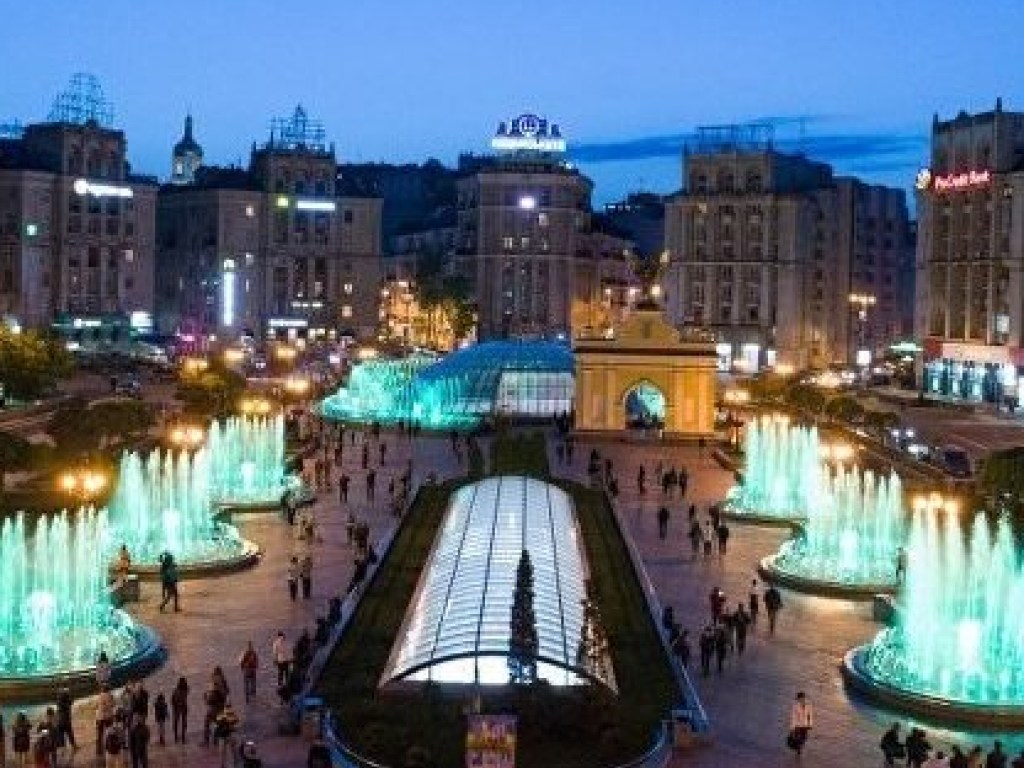В Киеве отключили все фонтаны