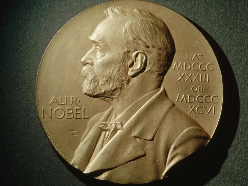 Нобелевскую премию по физике в 2018 году получили исследователи лазеров