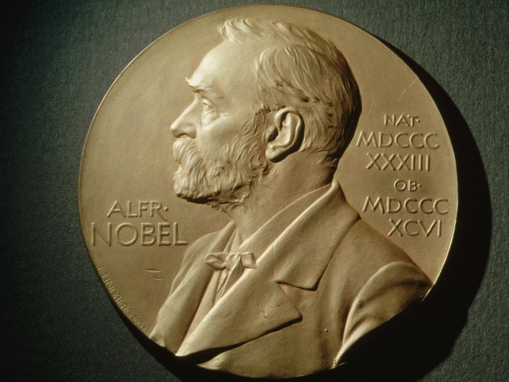 Нобелевскую премию по химии присудили ученым из США и Великобритании