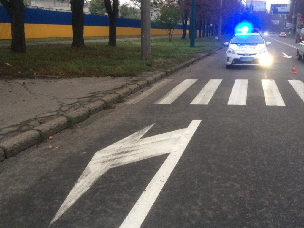 19-летний парень за рулем иномарки сбил трех пешеходов в Кременчуге (ФОТО)