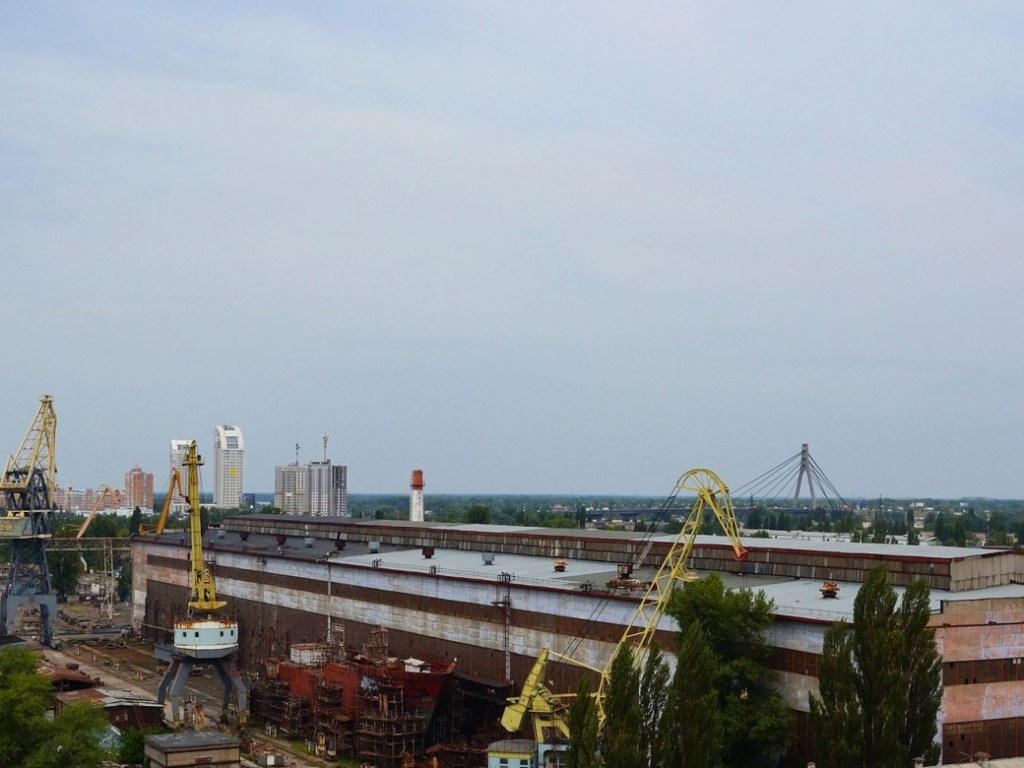 Завод Порошенко получил многомиллионный контракт от флота