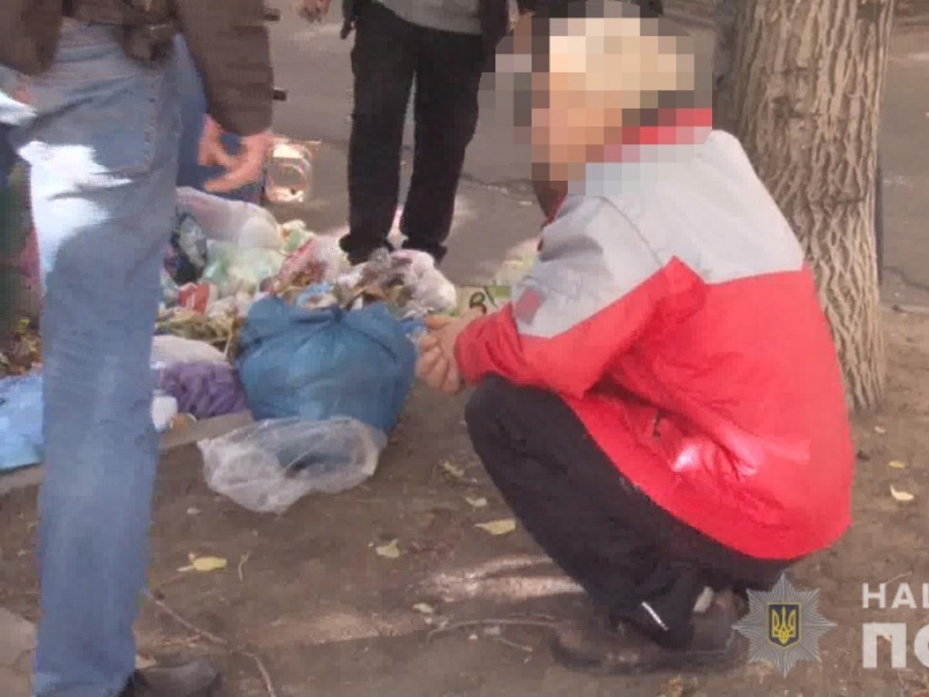 В Одессе мужчина до смерти забил мать и пытался повеситься (ФОТО)