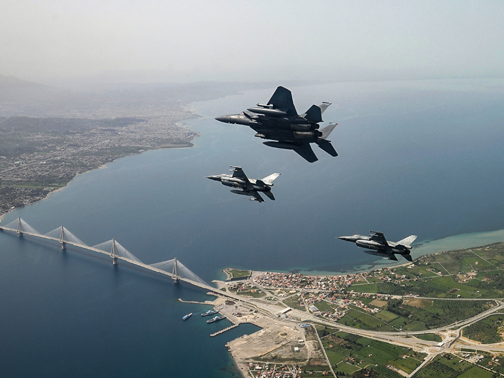 США закрывают военную базу на Кипре