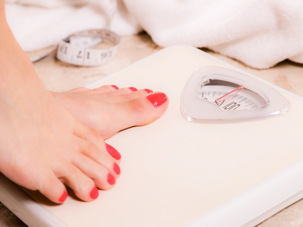 Хронические заболевания и гиподинамия могут стать причиной лишнего веса &#8212; медик