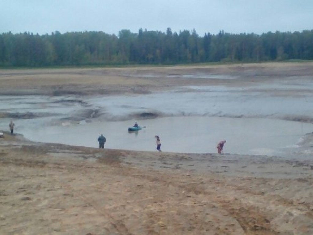 В России обнаружили необычное «исчезающее» озеро (ФОТО)