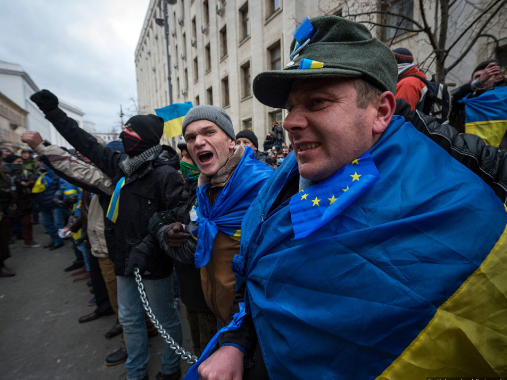 Марш УПА парализует центр Киева