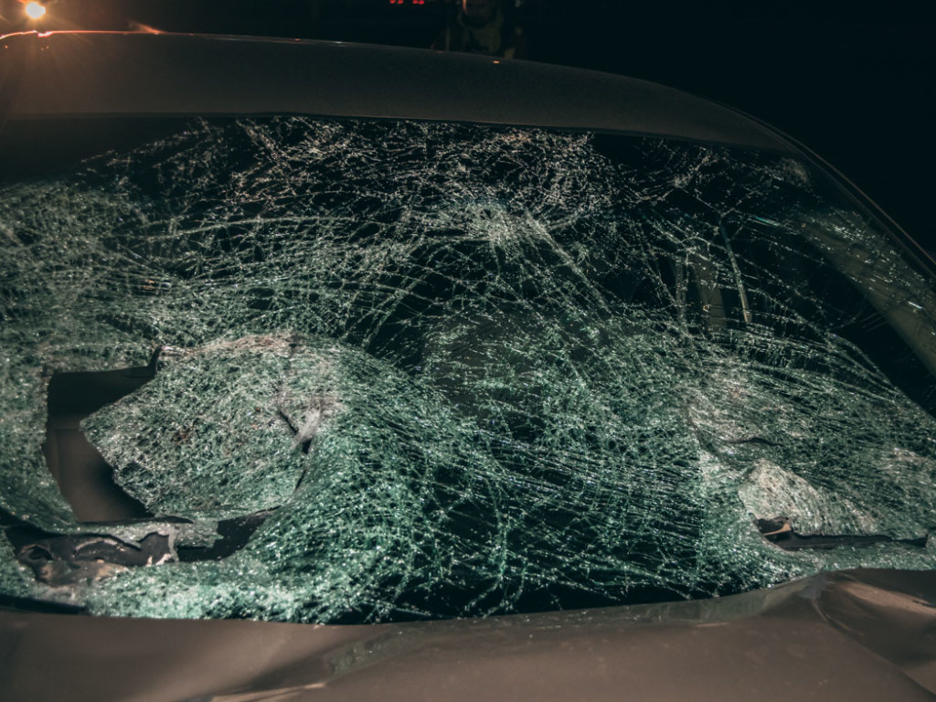 На Окружной в Киеве водитель Honda насмерть сбил двоих пешеходов (ФОТО, ВИДЕО)