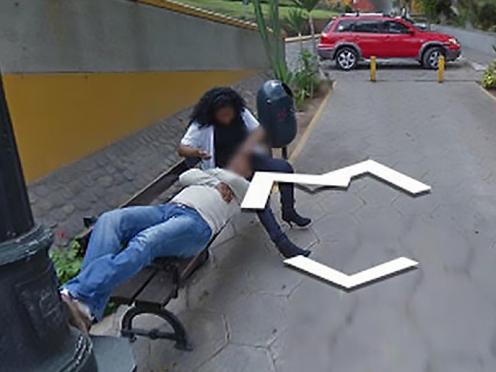 Поймал на измене: Мужчина бросил жену из-за снимка в Google Maps (ФОТО)