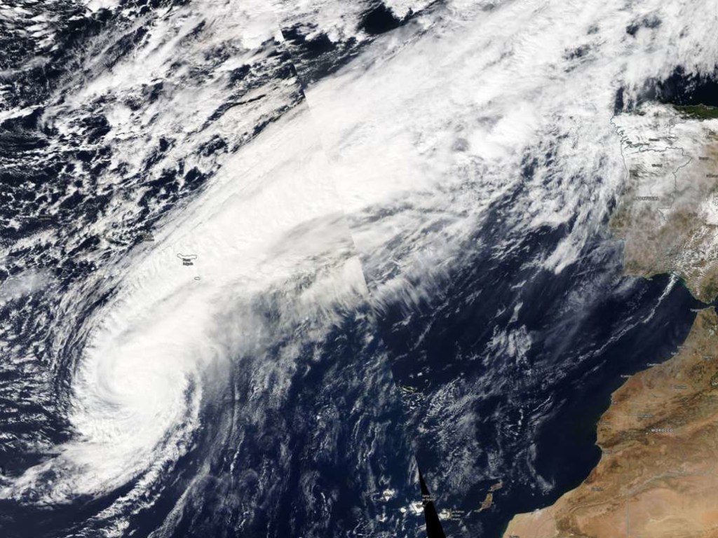 На Европу надвигается мощный ураган «Лесли»: под ударом Испания и Португалия