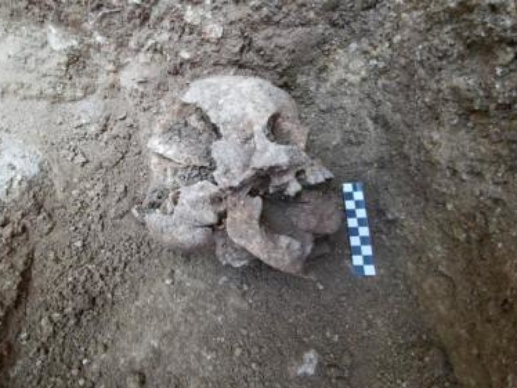 Американские ученые обнаружили кладбище «детей-вампиров» (ФОТО)