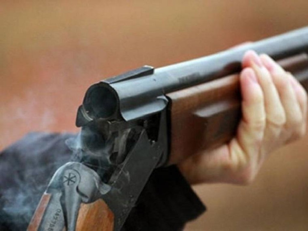 Неосторожно взял винтовку: в Черновицкой области погиб 13-летний подросток