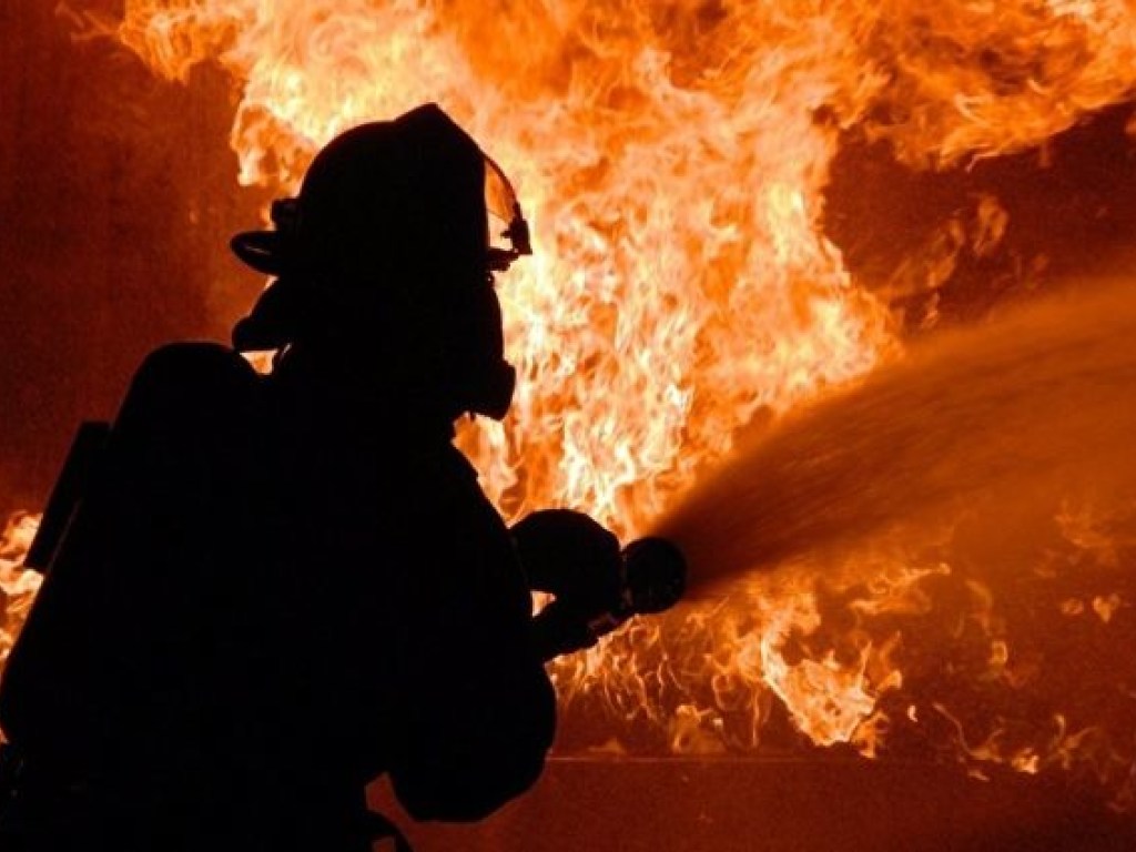 В Харькове на предприятии произошла утечка кислоты 