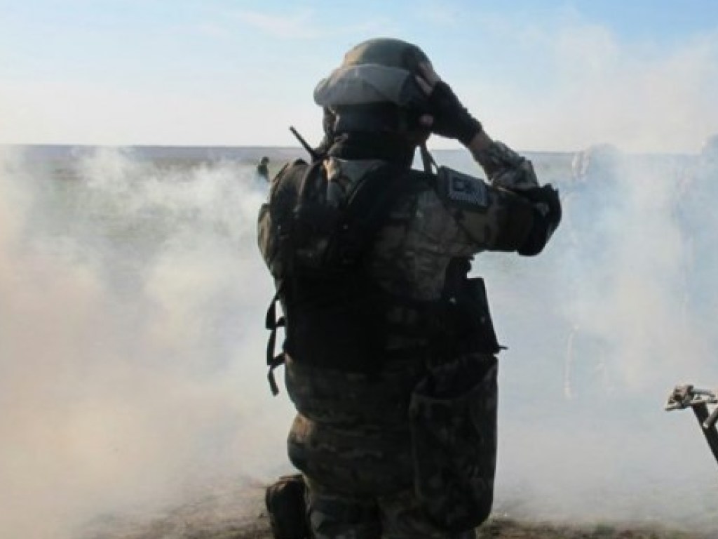 На Донбассе в результате обстрелов погиб один военнослужащий, трое получили ранения