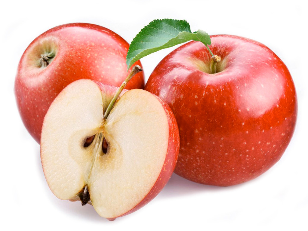В сезон простуды в рацион ребенка стоит ежедневно включать яблоки -медик