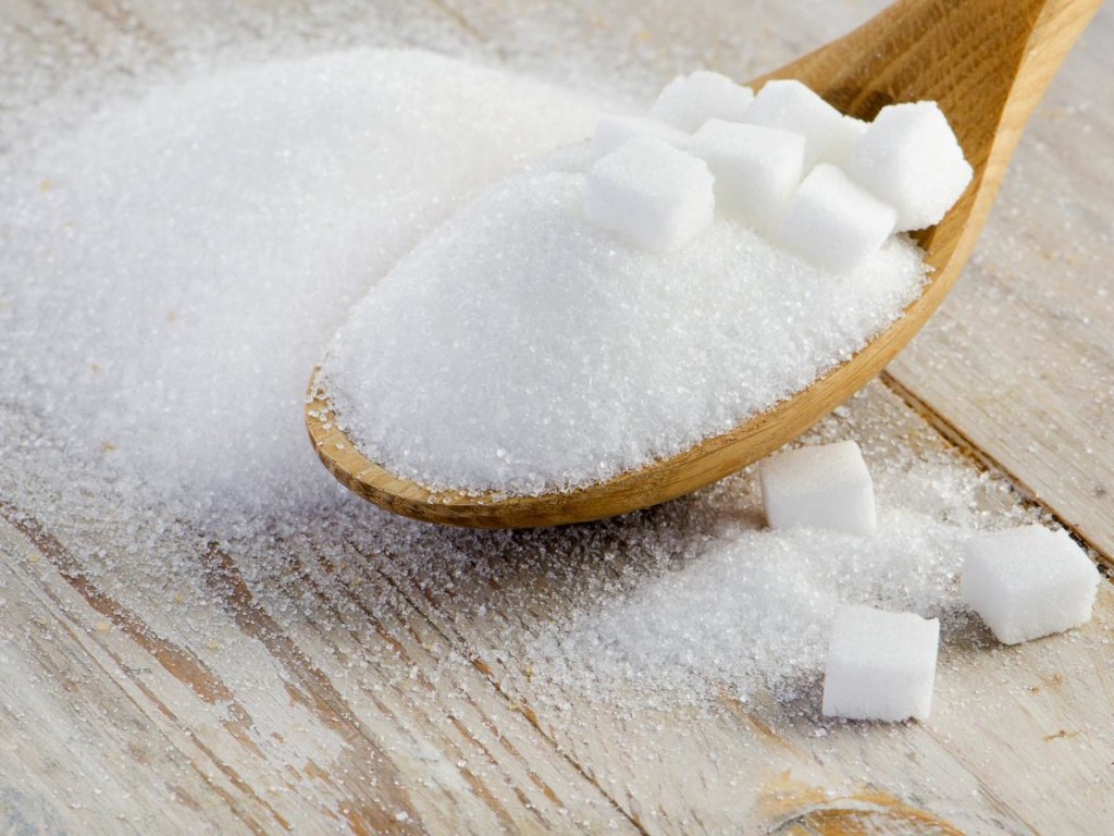Украина значительно сократила экспорт сахара