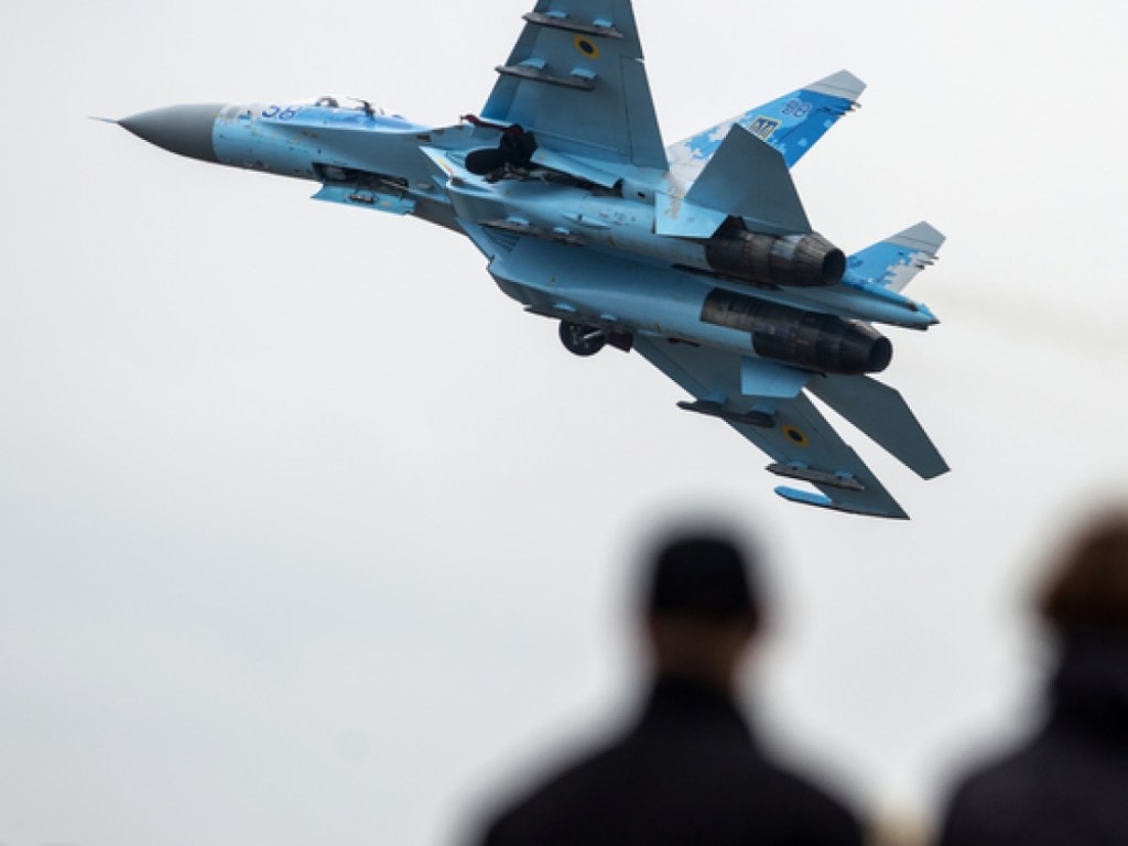 Крушение Су-27: прокуратура изъяла документы на самолет и начала опрос свидетелей