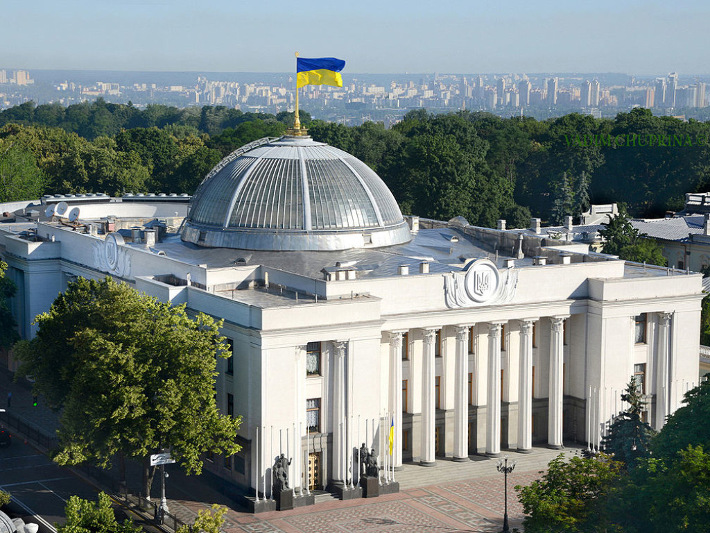 Рада не смогла отменить постановление о санкциях в отношении «112 Украина» и NewsOne