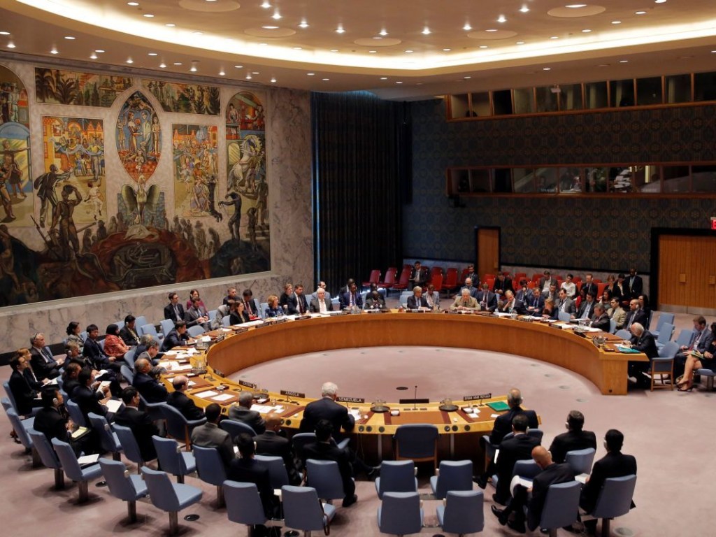 Атака сил Коалиции на мирные поселения в Сирии должна получить порицание Совбеза ООН – арабский политолог