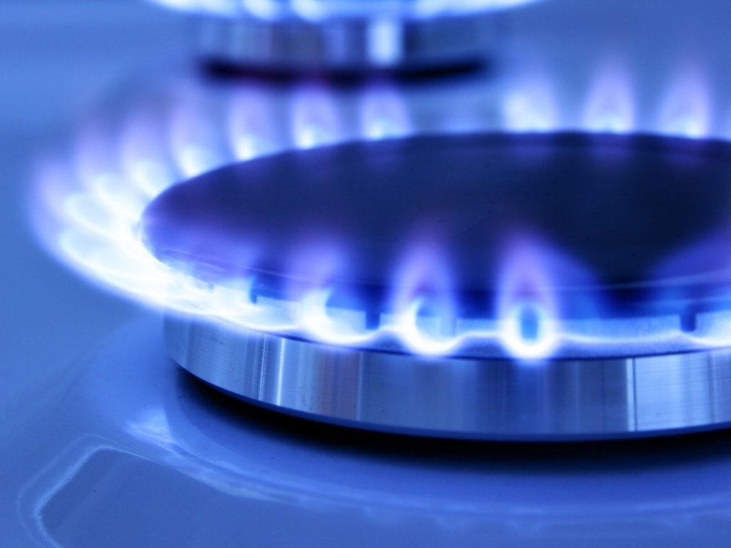 После повышения тарифов на газ, стоимость горячей воды и отопления вырастет на 19% &#8212; эксперт