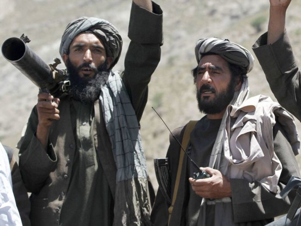 Боевики Талибана ранили американского генерала