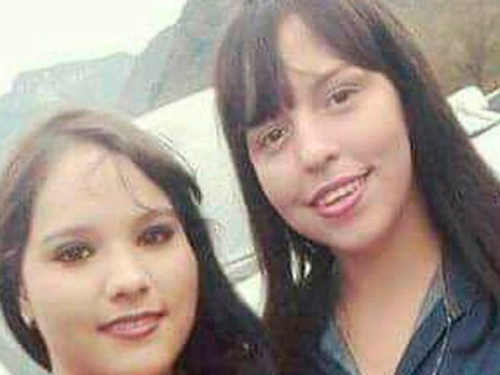 Две девушки погибли при попытке сделать селфи на взлётно-посадочной полосе (ФОТО)