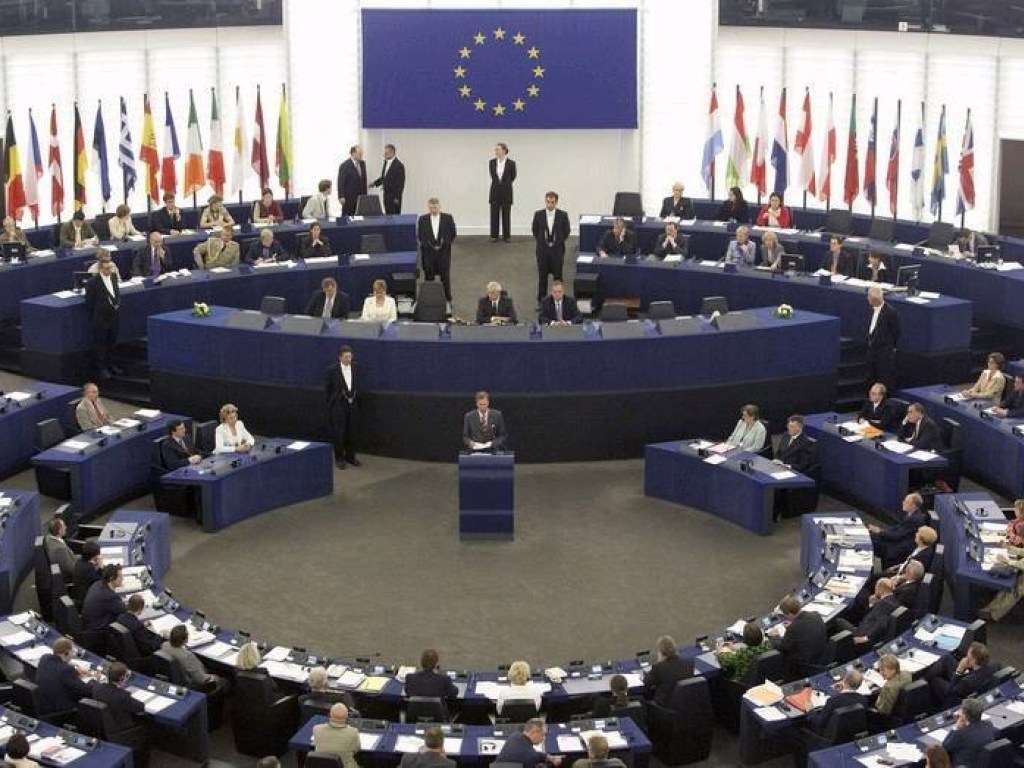 Европарламент принял резолюцию по ситуации в Азовском море