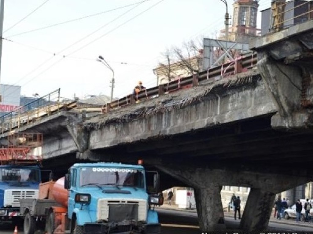 Эксперт: Коррупционная составляющая – неотъемлемый элемент строительства мостов в Украине