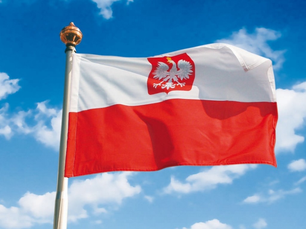 На выборах в Польше победила партия Ярослава Качиньского