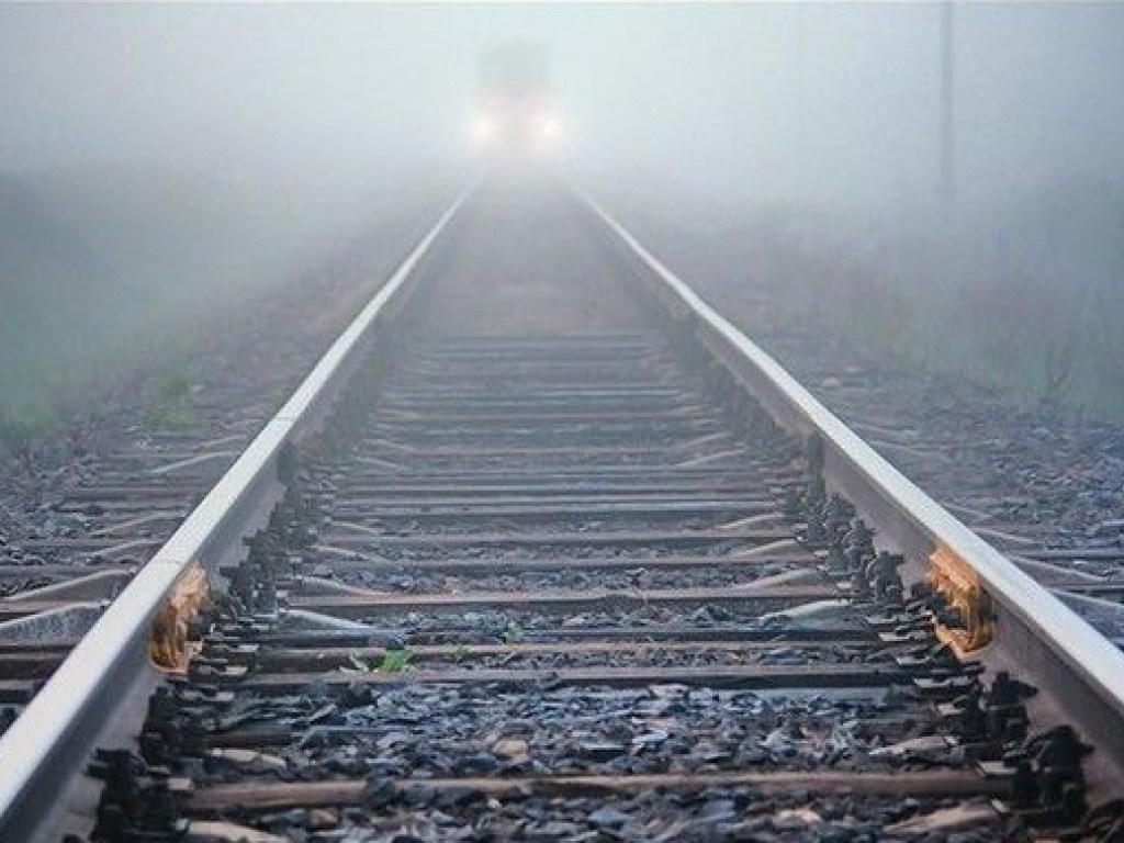 В Луцке поезд насмерть сбил мужчину
