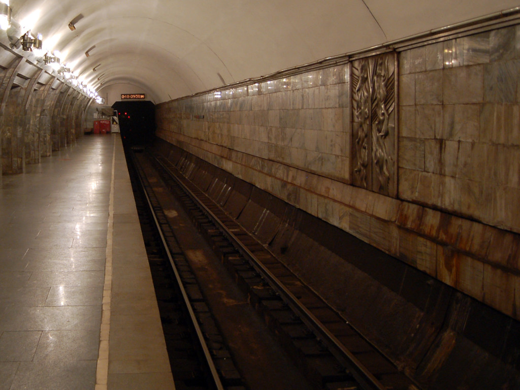 В воскресение три станций столичном метро изменят режим работы из-за футбола