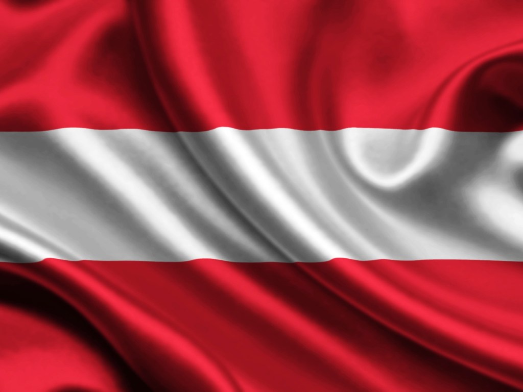 Дипломатический конфуз: Представители РФ поздравили Австрию флагом Латвии (ФОТО)