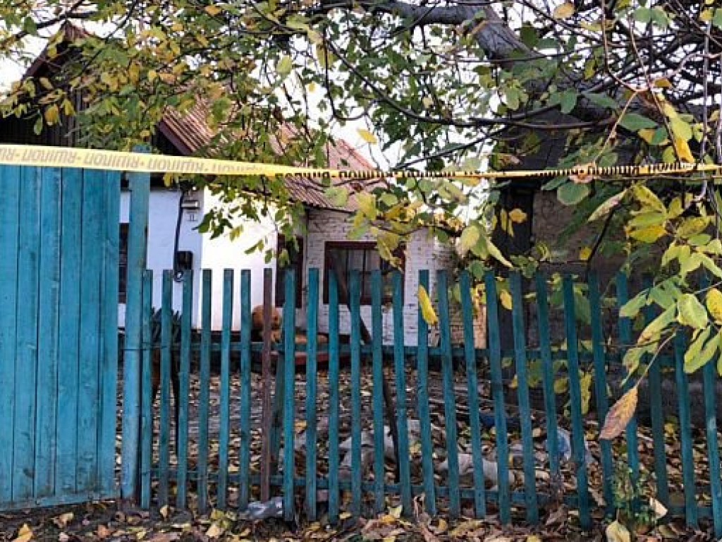 Пять трупов нашли во дворе частного дома в Кривом Роге
