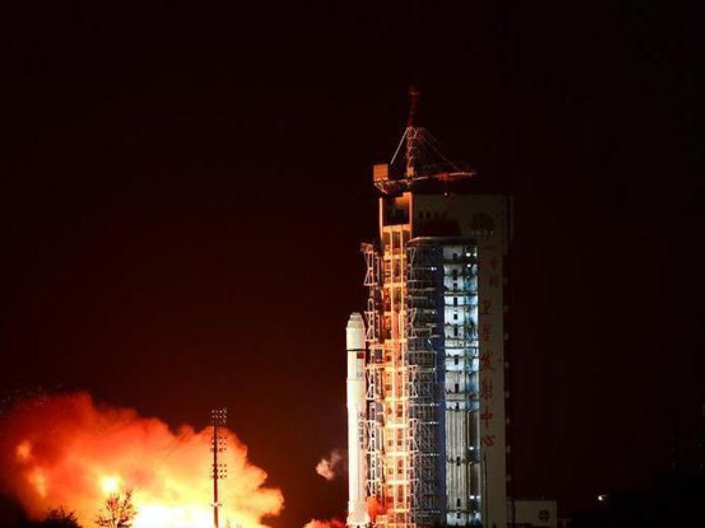 Китай отправил в космос ДНК своих сограждан