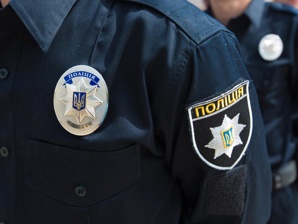 На Троещине в Киеве ссора в троллейбусе переросла в поножовщину &#8212; полиция