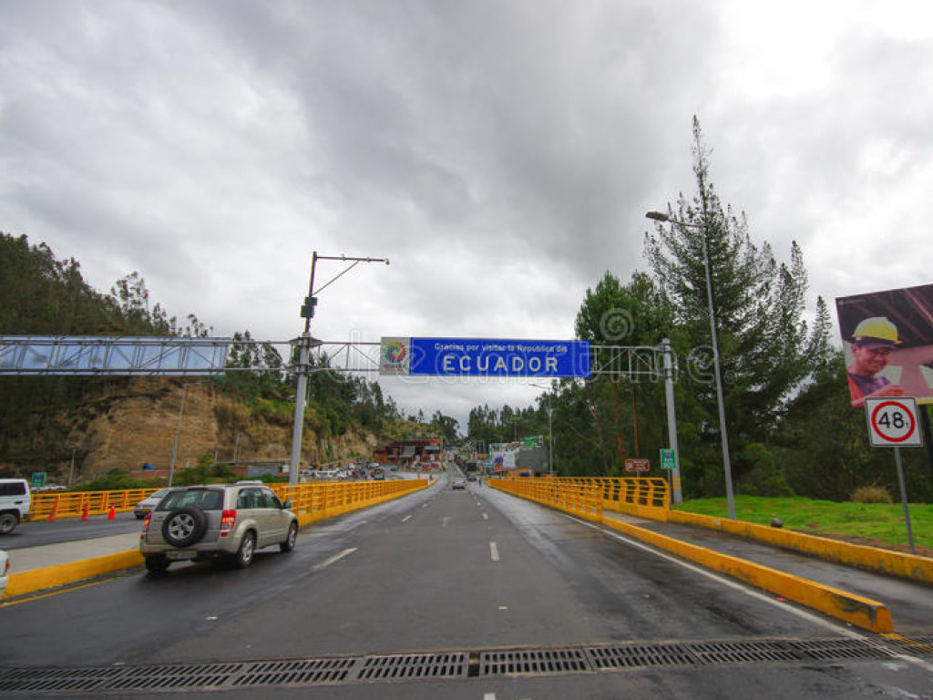 Эквадор может оградиться от венесуэльских беженцев бетонной стеной – латиноамериканский эксперт