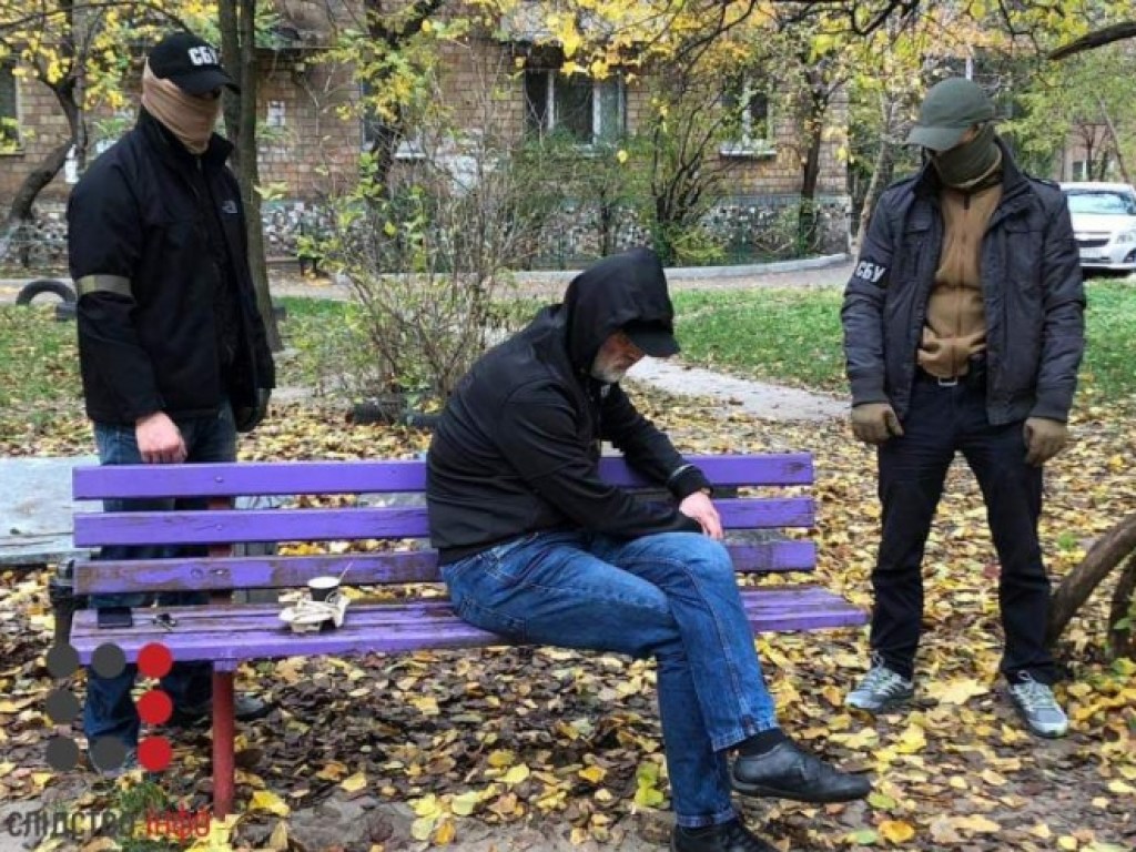 Силовики задержали в Киеве крымского судью-перебежчика (ФОТО, ВИДЕО)