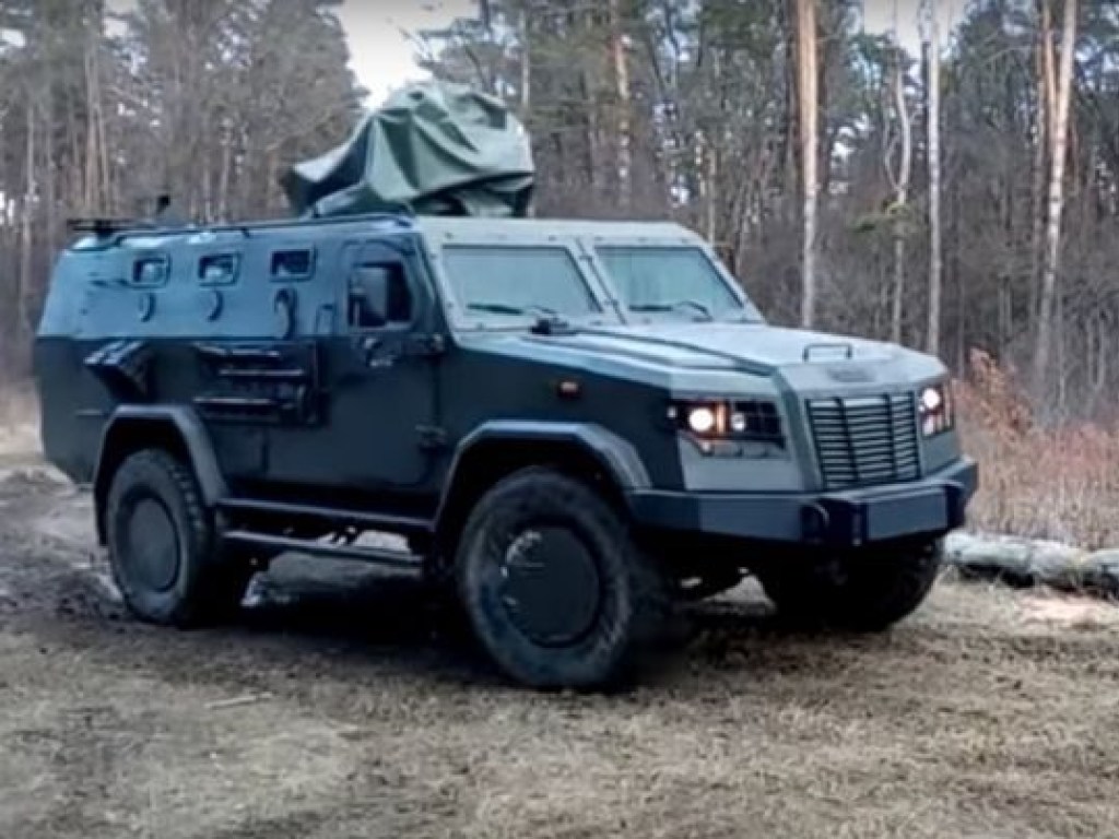 Киевские инженеры показали новую версию бронемашины «Козак-2» (ФОТО, ВИДЕО)