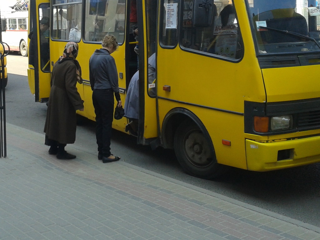 В Ровенской области резко подорожал проезд в пригородном транспорте: сразу на 5 гривен