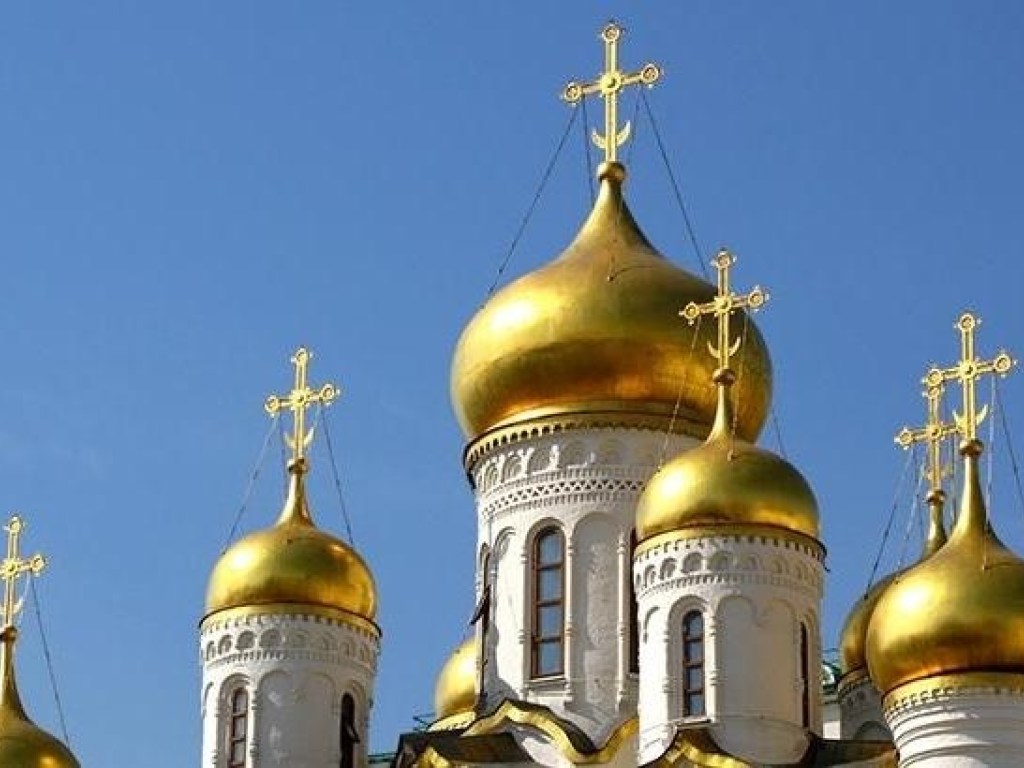 Новое название украинской православной церкви вызовет бунты &#8212; эксперт
